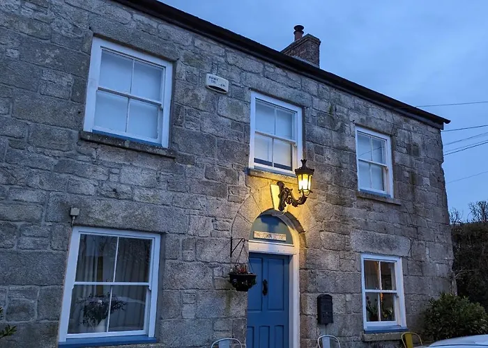 Britannia House Vintage B&B Cornwall